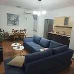 Center Apartment Shkoder