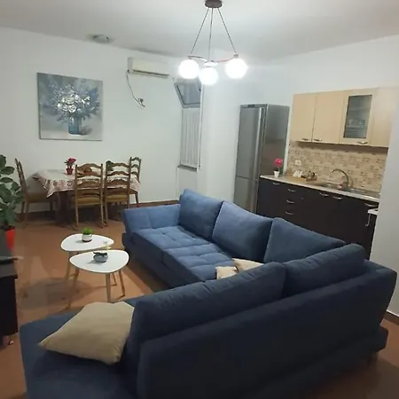Center Apartment Shkoder